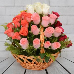 round-basket-of-mix-roses
